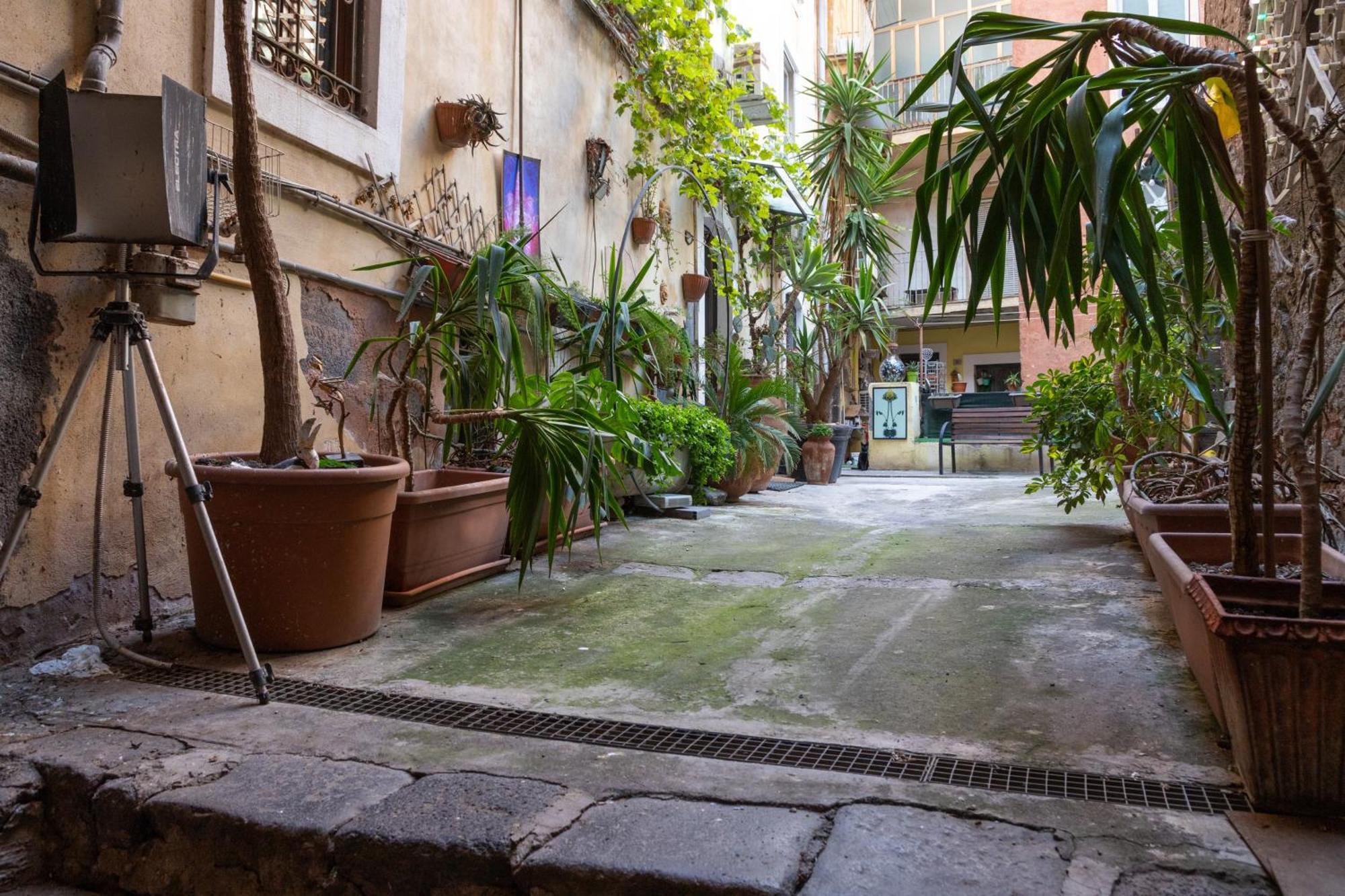 Cortile San Michele Villa Catania Bagian luar foto